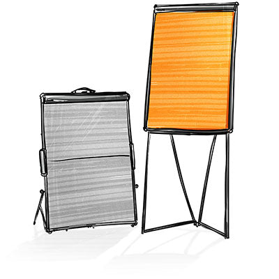 Flipchart und TischFlipchart